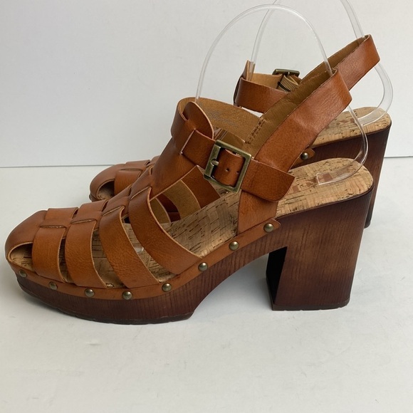 Korks Whitney Platform Sandals Sz 10 Fisherman Studded Heeled Boho Vacation - Picture 7 of 16